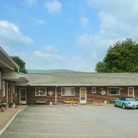 Judys Motel Бедфорд Экстерьер фото